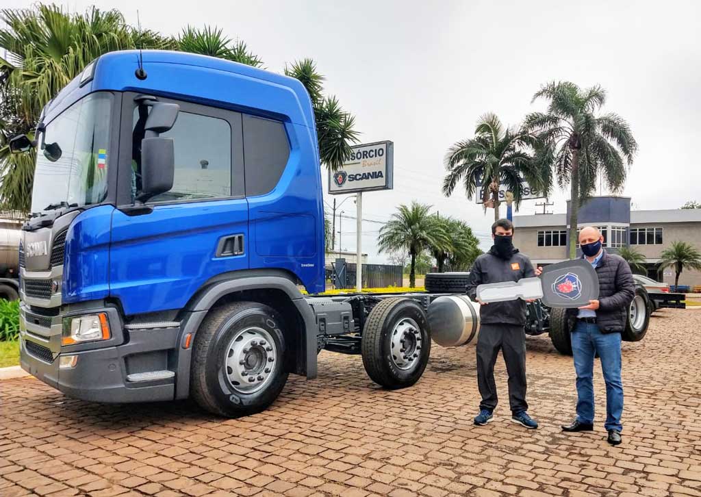 ENTREGA DE VEÍCULOS - GMAX TRANSPORTES E GUINCHOS LTDA    